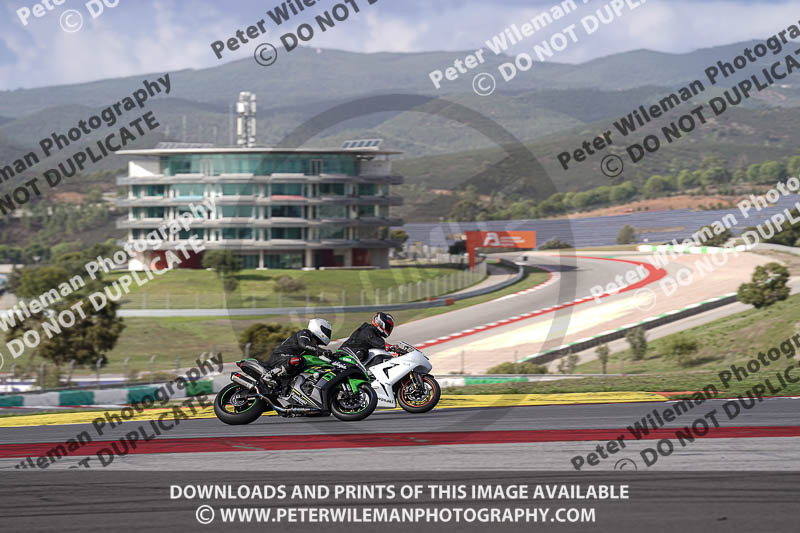 motorbikes;no limits;peter wileman photography;portimao;portugal;trackday digital images